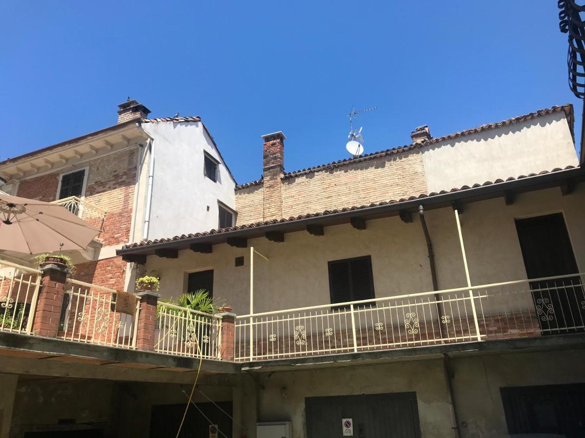 Dalle Sorelle Villa Moncalvo Buitenkant foto